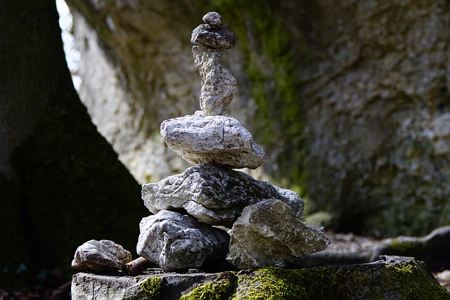 tour de pierres en équilibre